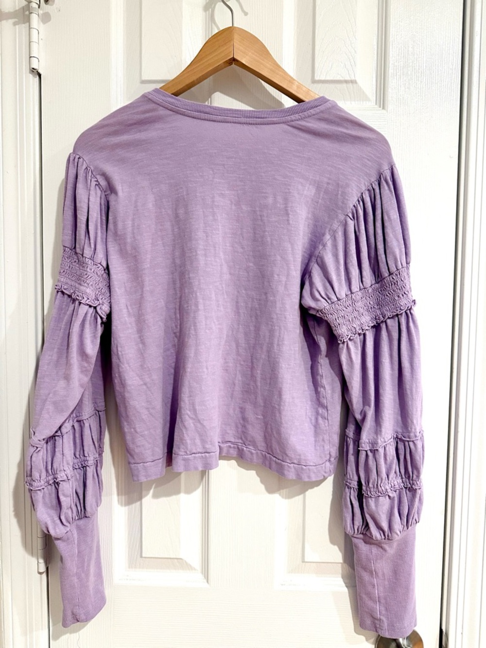 Pilcro Anthropologie Lavender Smocked Puff Sleeve Top Boho Size S - Picture 4 of 6
